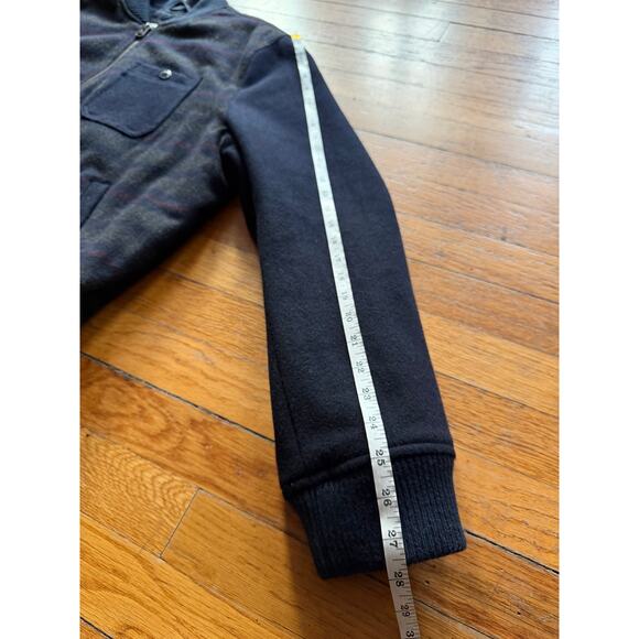 LEVI'S Black Striped Wool Varsity Jacket Mens sz XL - Picture 13 of 13